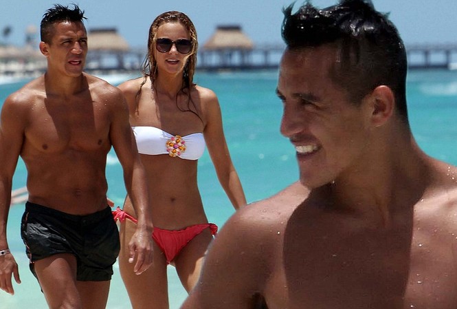 Alexis Sanchez yêu lại từ đầu, HLV Wenger... đau đầu Laia Grassi và Alexis Sanchez đã trở về bên nhau.