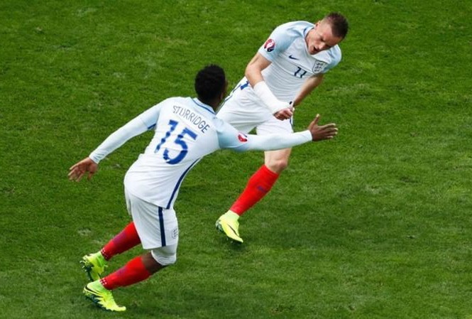 HLV Hodgson thay đổi hàng công ở trận “sinh tử“ Jamie Vardy và Daniel Sturridge sẽ có cơ hội đá chính.(Nguồn: Reuters)