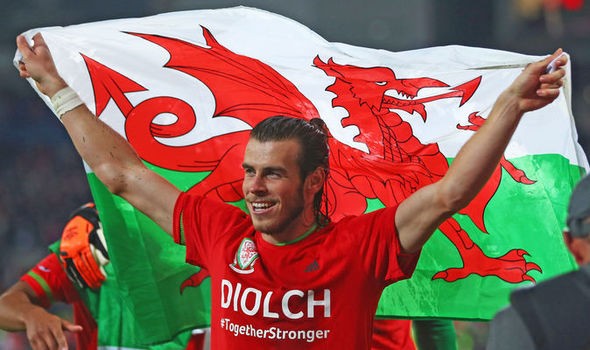 Hạ gục Bắc Ireland, Gareth Bale mơ trận chung kết EURO Bale mơ về trận đấu cuối cùng tại EURO 2016 cùng xứ Wales.