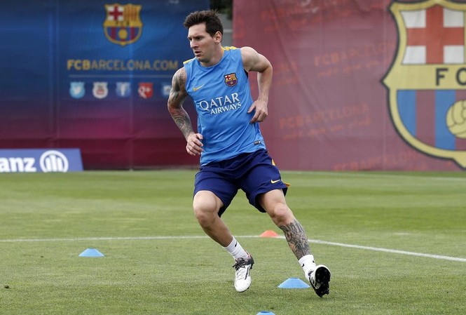 Barcelona nhận tin cực vui từ Messi Messi đã sẵn sàng tái xuất.