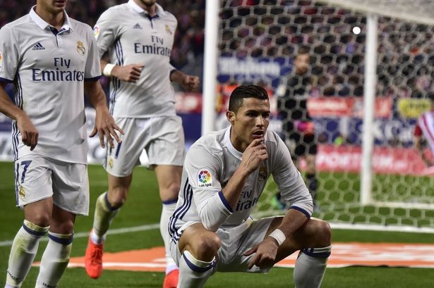 BẢN TIN Thể thao: Ronaldo phá kỷ lục ghi bàn ở derby Madrid Ronaldo lập kỷ lục tại derby Madrid.