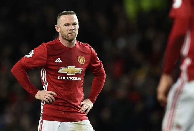 BẢN TIN thể thao: Hé lộ lý do Rooney lỡ trận gặp Leicester City Rooney lỡ trận gặp Leicester City vì bị ốm.