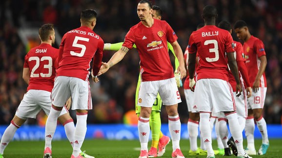 Tiết lộ gây sốc về cầu thủ thu nhập cao nhất M.U Zlatan Ibrahimovic mới là cầu thủ có thu nhập cao nhất ở M.U.