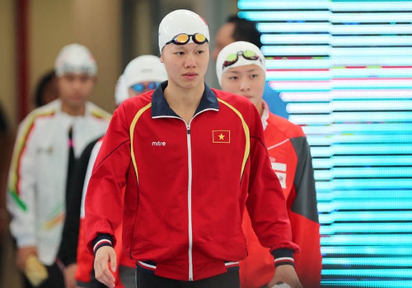 BẢN TIN thể thao: Ánh Viên mặc áo cũ để lấy may Ánh Viên mặc áo cũ để lấy may tại SEA Games 29.