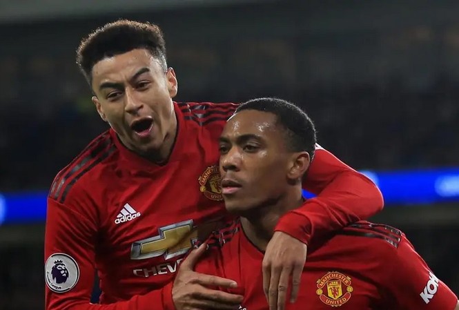 Hậu chiến thắng Chelsea, M.U nhận tin cực vui về nhân sự Anthony Martial và Jesse Lingard đã hoàn toàn bình phục chấn thương.