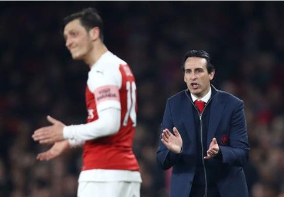 Derby London giữa Tottenham vs Arsenal, Ozil sẽ đá chính? Ozil sẽ đá chính ở derby London giữa Tottenham và Arsenal.