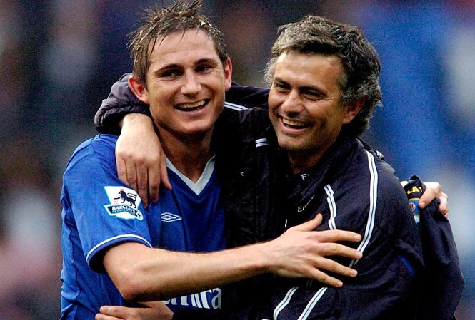 HLV Mourinho: 'Lampard đủ sức làm những điều to lớn cho Chelsea' Frank Lampard và HLV Jose Mourinho còn làm việc với nhau tại Chelsea.