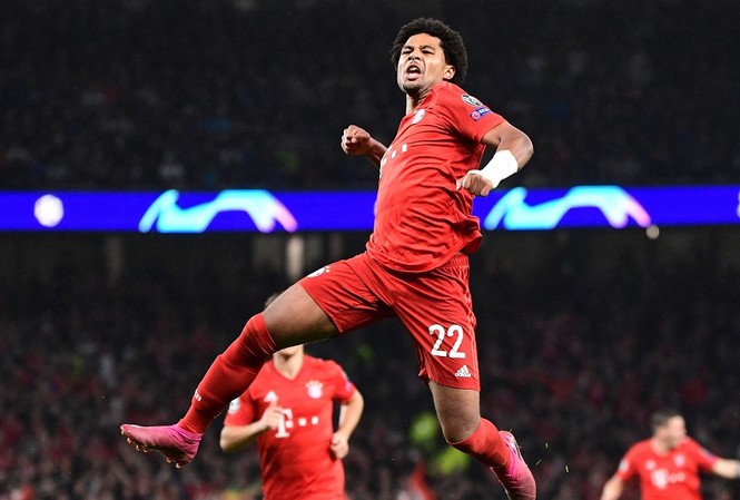 Kẻ bị Arsenal ‘ruồng bỏ’ ghi 4 bàn giúp Bayern hủy diệt Tottenham Serge Gnabry tỏa sáng rực tỡ trước Tottenham.