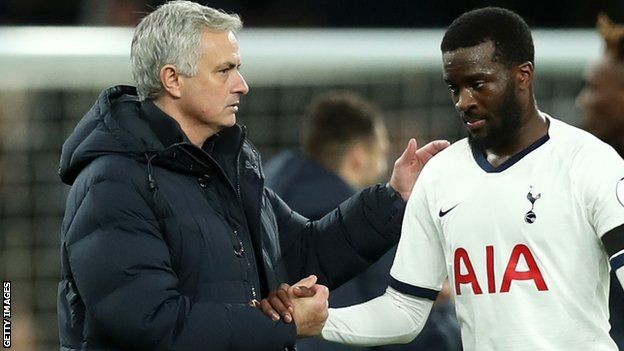HLV Mourinho ‘trù dập’ cầu đắt giá nhất Tottenham? Tanguy Ndombele tiếp tục không được trọng dụng dưới thời HLV Jose Mourinho.