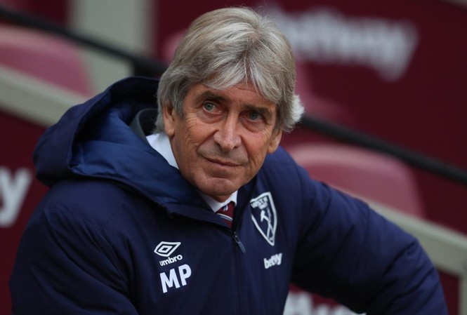 Thúc thủ trước Leicester City, West Ham sa thải HLV Pellegrini West Ham đã sa thải HLV Manuel Pellegrini.