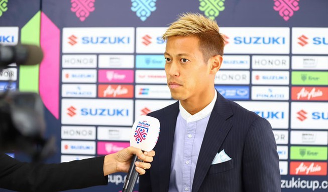 HLV tuyển Campuchia lên tiếng bảo vệ U23 Nhật Bản HLV Keisuke Honda