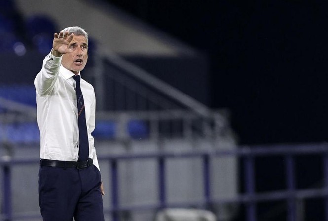 Thua thảm Inter Milan, HLV Shakhtar Donetsk thừa nhận sự thật HLV Luís Castro của Shakhtar Donetsk.