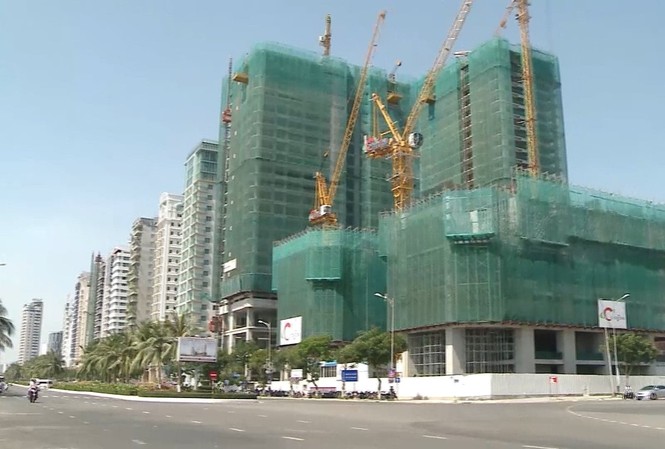 Condotel ‘nóng’ hội trường thảo luận HĐND TP Đà Nẵng Trong 2 năm 2016 -2017, Đà Nẵng đã cấp phép cho 6 dự án có condotel.