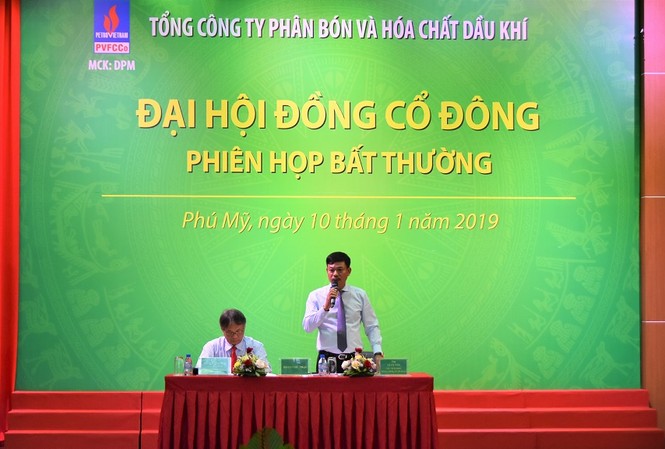 Đạm Phú Mỹ thay đổi lãnh đạo cấp cao sau cuộc họp bất thường Ông Nguyễn Tiến Vinh trở thành tân Chủ tịch HĐQT, còn ông Lê Cự Tân làm Tổng giám đốc Tổng công ty Phân bón và Hóa chất Dầu khí (PVFCCo)