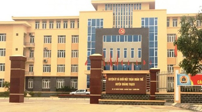 Hết thời 'cả họ làm quan' Hết thời 'cả họ làm quan'