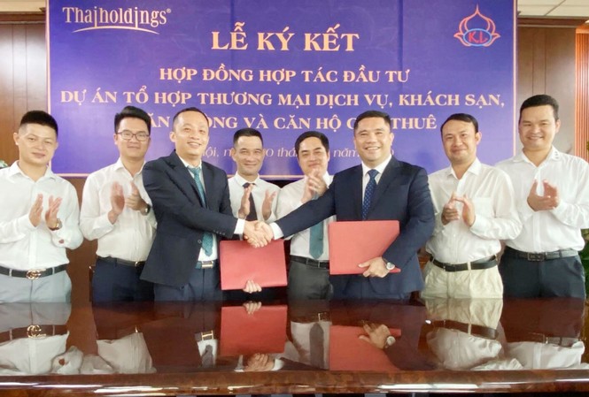 Thaiholdings của bầu Thụy ký hợp tác triển khai dự án trên ‘đất vàng’ khách sạn Kim Liên Lễ ký kết hợp đồng hợp tác đầu tư Dự án Tổ hợp công trình thương mại dịch vụ, Khách sạn, Văn phòng và Căn hộ cho thuê tại địa điểm số 5 - 7 Đào Duy Anh vừa diễn ra tại Hà Nội