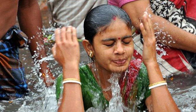 Giẫm đạp tại lễ hội tắm sông ở Bangladesh, 10 người chết (Ảnh minh họa)