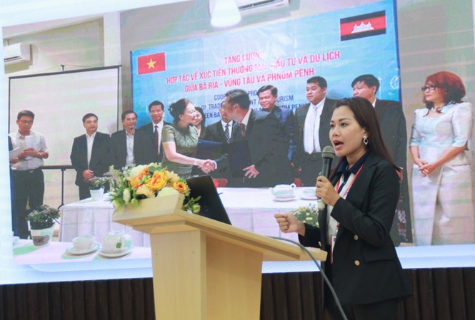Giới trẻ Việt Nam - Campuchia có vai trò truyền nối mối quan hệ bền chặt Giới trẻ Việt Nam - Campuchia có vai trò truyền nối mối quan hệ bền chặt