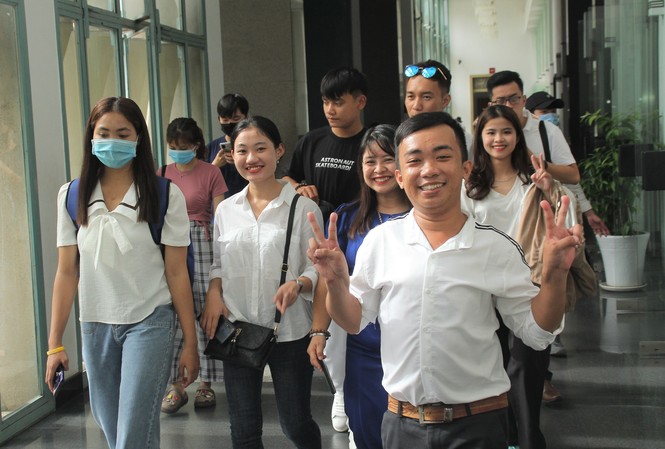 Tân sinh viên chia sẻ điều bổ ích với chương trình học bổng 'Nâng bước thủ khoa' 2020 Tân sinh viên chia sẻ điều bổ ích với chương trình học bổng 'Nâng bước thủ khoa' 2020