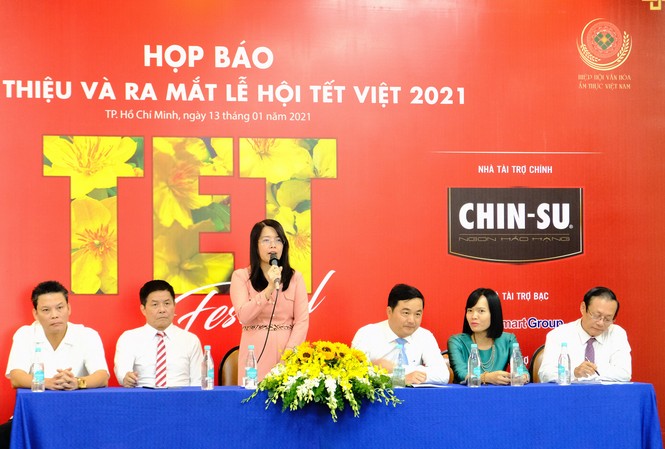 Chiêm ngưỡng nét đẹp Tết 3 miền tại Lễ hội TET Festival 2021 với gần 200 gian hàng Chiêm ngưỡng nét đẹp Tết 3 miền tại Lễ hội TET Festival 2021 với gần 200 gian hàng