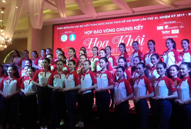Giải thưởng Hoa khôi sinh viên Việt Nam 2017 lên đến 200 triệu 45 thí sinh tham dự đêm Chung kết diễn ra tại TPHCM .