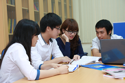 Ra mắt chương trình học trực tuyến đầu tiên ở Việt Nam Ra mắt chương trình học trực tuyến đầu tiên ở Việt Nam