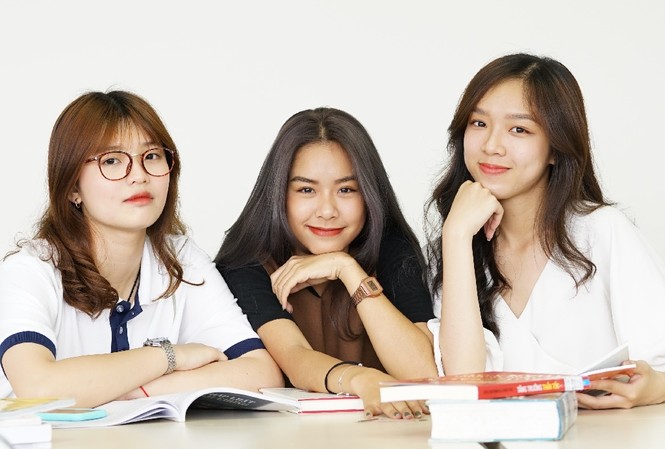 Thêm trường đại học tư thục mở khối ngành sức khỏe, học phí 180 triệu đồng/ năm Trường ĐH Hoa Sen dự kiến mở khối ngành sức khỏe năm 2021 với mức học phí khủng 180 triệu đồng/ năm