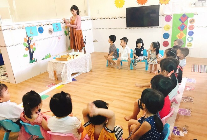 TPHCM: Nơi thưởng tết giáo viên 150 triệu, chỗ 500 ngàn đồng Nhiều trường gặp khó khăn trong thưởng tết cho giáo viên, nhất là các trường mần non tư thục