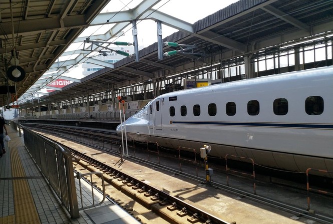 Chuyên gia Nguyễn Minh Phong: Có tàu hỏa cao tốc 350km/h cũng chẳng dám đi đường sắt cao tốc của Nhật Bản. ảnh minh hoạ