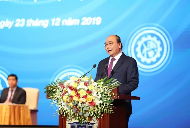 Thủ tướng muốn lắng nghe gì từ cộng đồng doanh nghiệp? Thủ tướng Nguyễn Xuân Phúc đối thoại với DN. Ảnh Như Ý
