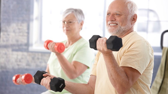Hâm nóng chuyện yêu tuổi xế chiều Hâm nóng chuyện yêu tuổi xế chiều