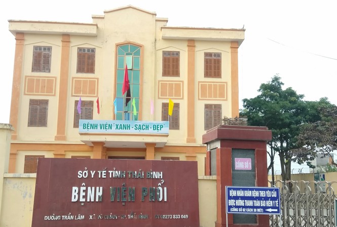 Nghi phạm dùng trà sữa đầu độc tình địch suýt 'lọt lưới' vì thủ đoạn rất tinh vi Bệnh viện Phổi Thái Bình, nơi xảy ra vụ đầu độc bằng trà sữa khiến một người tử vong - Ảnh: Hoàng Long