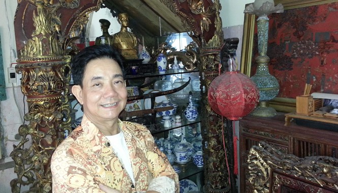 “Vua đồ cổ” muốn hiến gần trăm triệu USD vì biển đảo Ông Cường bên những món đồ cổ