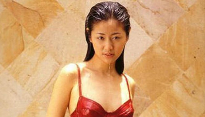 Lâm Tâm Như phản hồi tin từng đóng phim khiêu dâm Lâm Tâm Như trong một bức ảnh "nổi loạn" thủa đôi mươi.