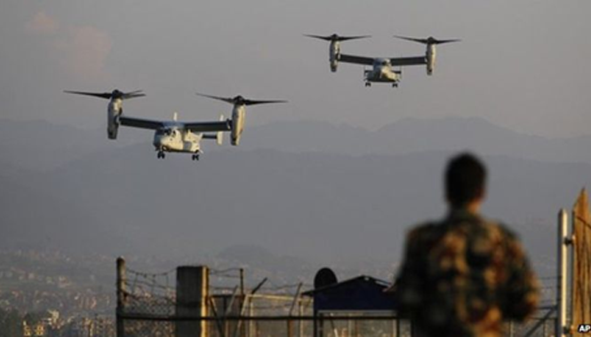 Mỹ điều 100 lính thủy đánh bộ, 6 máy bay tới hỗ trợ Nepal Mỹ cử 2 trực thăng và 4 máy bay Ospreys tới Nepal để hỗ trợ công tác cứu trợ thảm họa. Ảnh: AP.