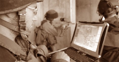 Quân đội Israel đã sẵn sàng cho cuộc chiến mạng Quân nhân Israel đang tập luyện.
