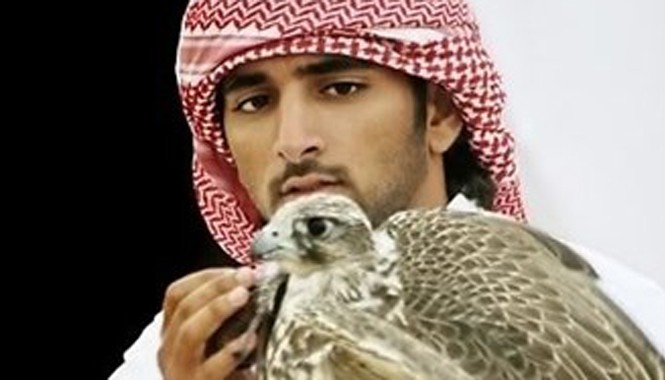 Sở thích nuôi quái thú độc, dị của Thái tử Dubai điển trai Hamdan bin Mohammed bin Rashid al Maktoum (sinh ngày 13/11/1982) là con thứ hai của Vua Sheik Mohammed bin Rashid Al Maktoum và vương phi Sheika Hind bint Maktoum bin Juma Al Maktoum.