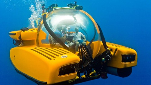 Giới siêu giàu rộ mốt chơi tàu ngầm Một tàu ngầm của công ty Triton. Ảnh: BBC.