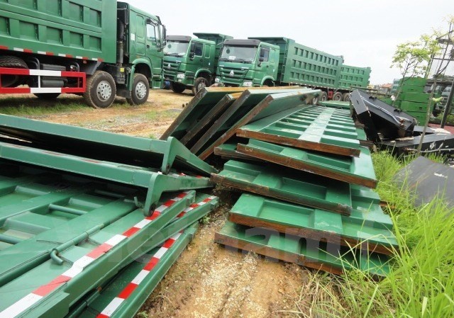 Xe tải cỡ lớn Trung Quốc tăng trưởng nóng ở Việt Nam Hàng loạt xe tải cỡ lớn nhập khẩu với kết cấu thành thùng xe vượt quá cấp phép. Ảnh: Cục Đăng kiểm Việt Nam cung cấp.