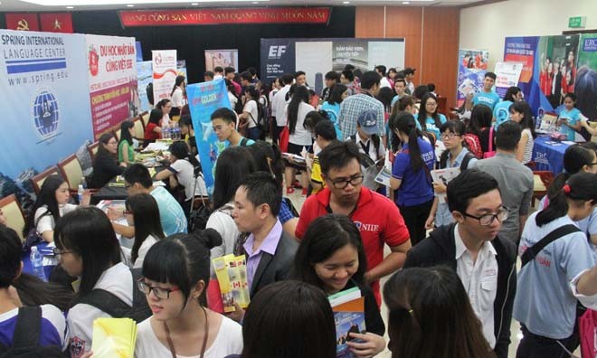 Ngày hội Giáo dục quốc tế 2016 Học sinh tham dự ngày hội giáo dục quốc tế 2016.