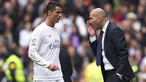 Zidane phủ nhận mâu thuẫn với Ronaldo Zidane phủ nhận mâu thuẫn với Ronaldo