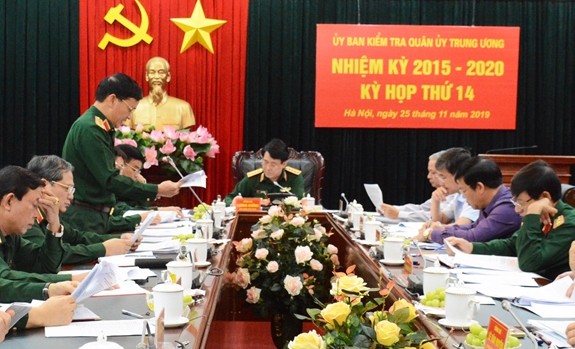 UBKT Quân ủy Trung ương đề nghị kỷ luật các tổ chức, cá nhân Ủy ban kiểm tra Quân ủy Trung ương tổ chức kỳ họp thứ 14. Ảnh QĐND.