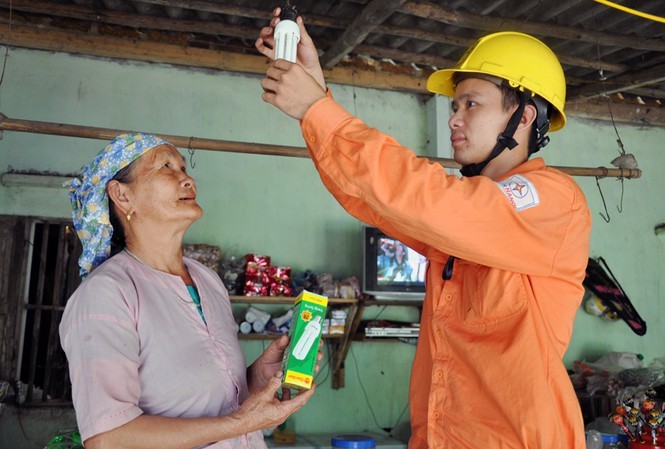 Giữ ổn định giá điện đến hết quý 2/2020 Bộ Công Thương yêu cầu đến hết quý II không tăng giá điện