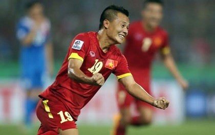 Thành Lương giã từ đội tuyển Việt Nam Tiền vệ Thành Lương quyết định chia tay đội tuyển quốc gia sau AFF Cup 2016