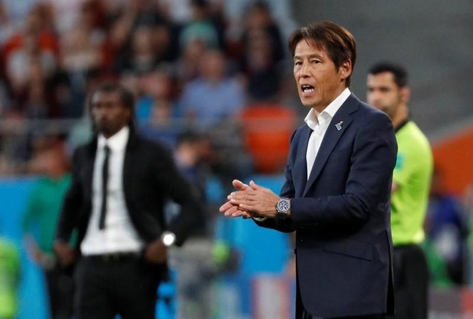 Báo Thái Lan tin đội nhà vẫn có thể vô địch SEA Games 30 Ông Akira Nishino sẽ giúp U22 Thái Lan "vượt khó" ở bảng B sau thất bại ở trận ra quân trước U22 Indonesia?