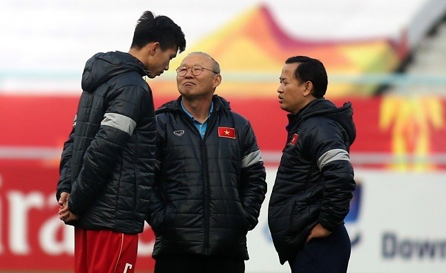 Ông Park nói gì chuyện Văn Hậu không dự giải U23 châu Á 2020? HLV Park Hang Seo sẽ phải có phương án thay thế hợp lý Văn Hậu tại VCK U23 châu Á 2020.