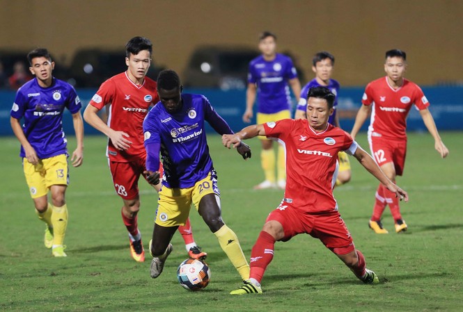 Viettel chạm tay vào cúp vô địch V-League? Viettel nhiều cơ hội đoạt cúp vô địch V-League 2020 nếu đánh bại Quảng Ninh ở trận đấu hôm nay trên sân Hàng Đẫy.