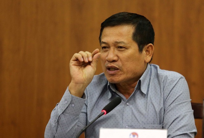 Trưởng ban trọng tài VFF nói gì khi được hỏi về 'văn hoá từ chức' Ông Dương Văn Hiền cam kết hạn chế để xảy ra sai sót của trọng tài ở LS V-League 2021.