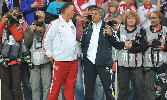 Mourinho nóng lòng đối đầu với Van Gaal Mourinho không hề lo ngại Van Gaal và sự trỗi dậy của M.U.