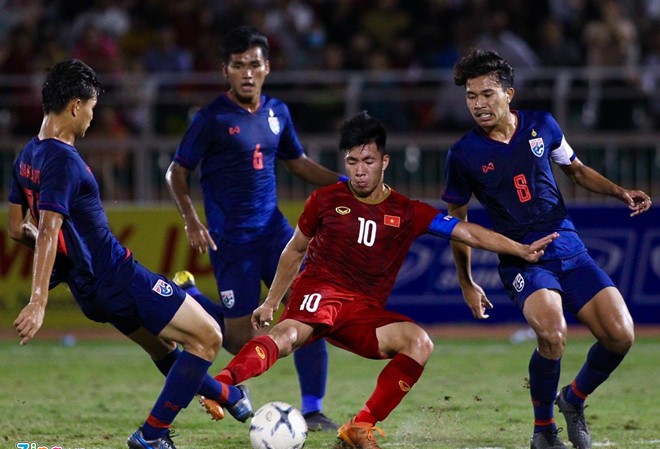 Hòa Thái Lan, U18 Việt Nam đứng trước nguy cơ bị loại U18 Việt Nam gây thất vọng khi hòa U18 Thái Lan 0-0. Ảnh: Zing